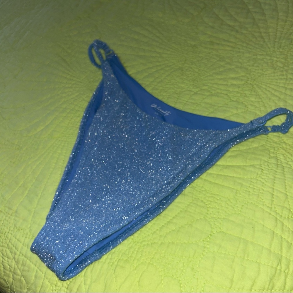 PacSun LA hearts blue strappy glitter bikini bottom size large like new